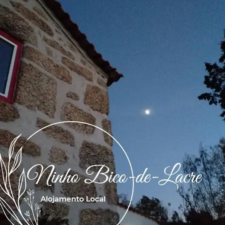 Ninho Bico-de-lacre ~ O Paraiso E A/na Terra Vakantiehuis Balocas